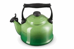 Le Creuset Tradition Fluitketel 2,1 Liter Staal Bamboo