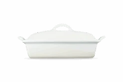 Le Creuset Ovenschaal Met Deksel 33 Cm Aardewerk Meringue -Kookwinkel lc 20211229 zs ps fs 61002407160005 003 1